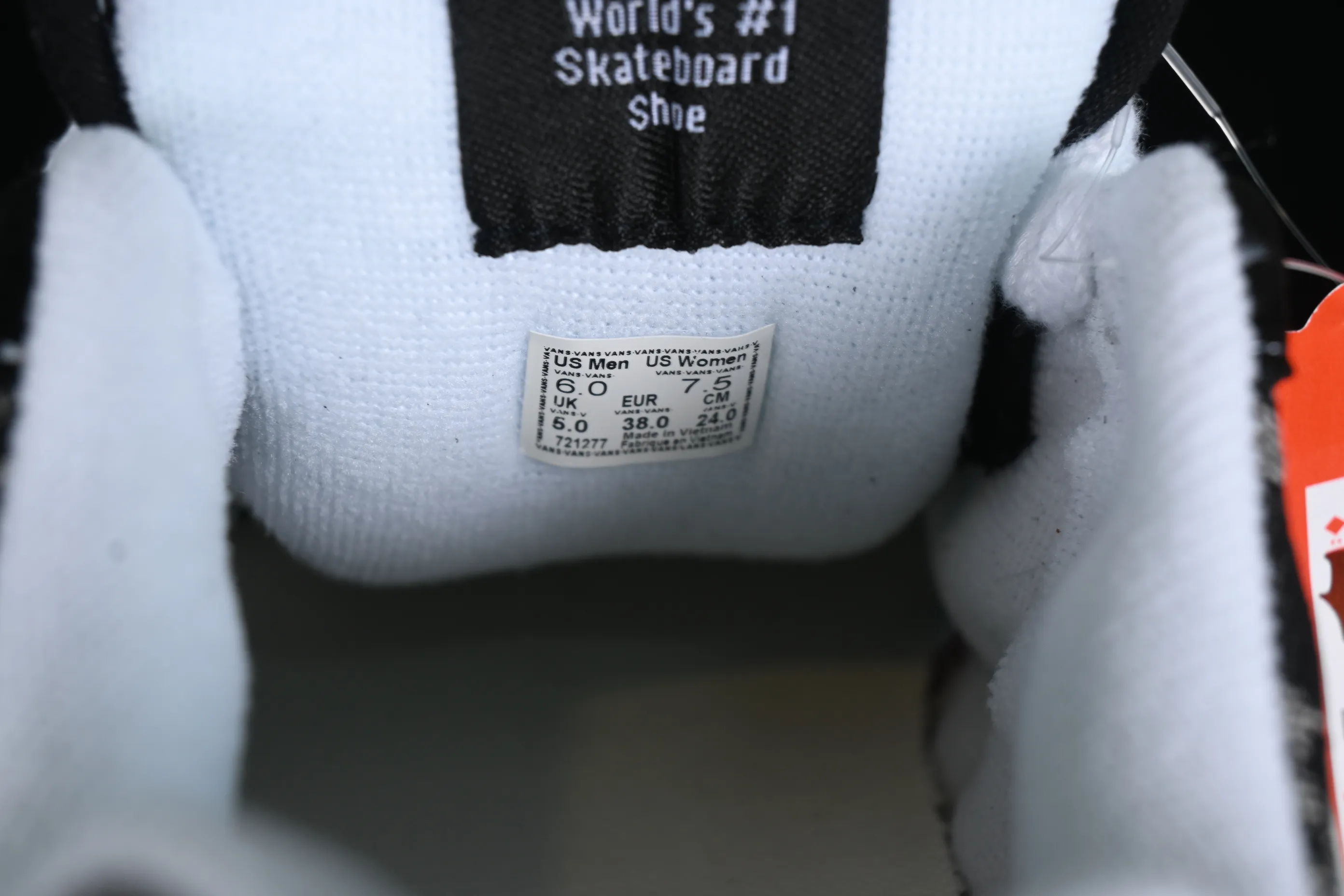 All categories Vans Vans series Vans Low Vans low-top Vans Knu-Skool high-end customized joint denim presbyopic bread shoes VN0009QC6BT